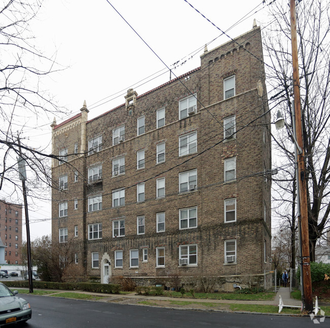 Building Photo - 149 E Prospect Ave