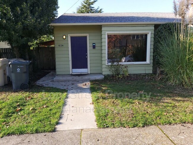 Foto del edificio - 624 NW 19th St