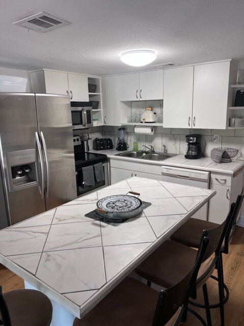 Foto del edificio - 14820 Capri Ln