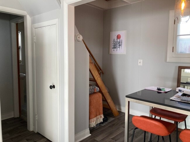 Building Photo - 2224 US-51
