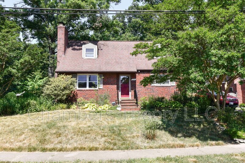 Primary Photo - 514 S.Abingdon St
