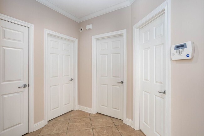 Building Photo - 116 Chestnut Ridge