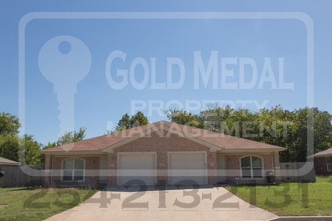 Building Photo - 208 Dale Earnhardt Dr