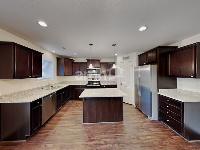 Foto del edificio - 11342 Avena Rd