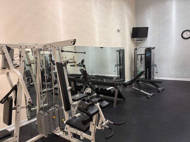 Foto del edificio - 6401 Aragon Way