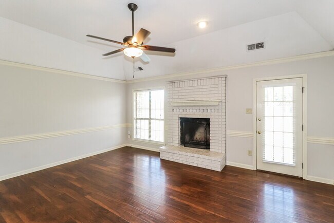 Foto del edificio - 1104 Fox Trace Cove