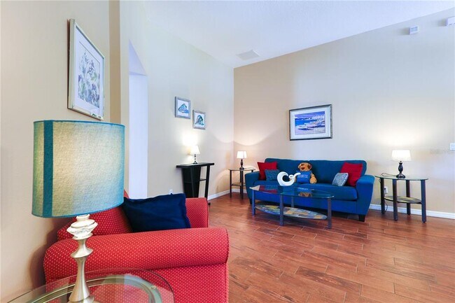 Foto del edificio - 331 Henley Cir