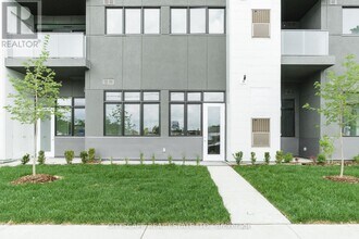 Building Photo - 385 Osler St