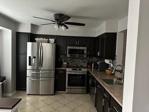 Foto del edificio - 8018 Green Valley Ln