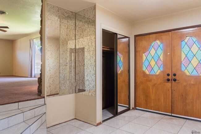 Foto del edificio - 2101 W 25th St