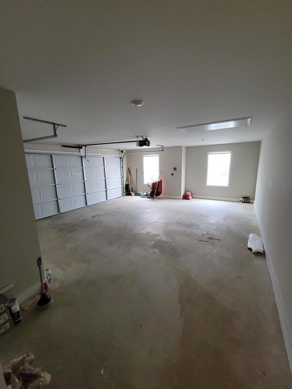 Building Photo - 301 Georgian Walk