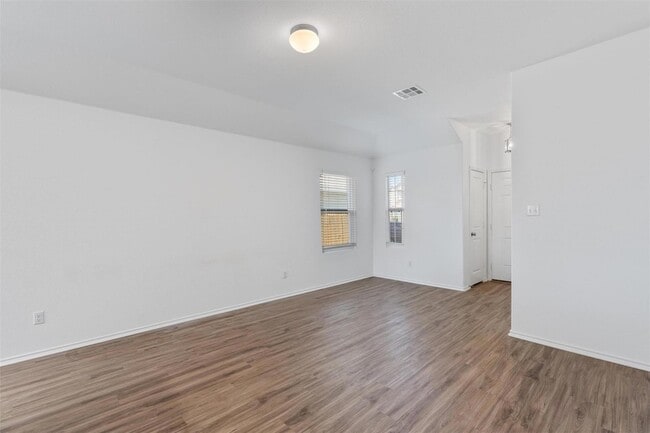 Building Photo - 108 Joe Kidd Ln