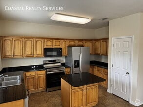Building Photo - 1512 Bentley Cir