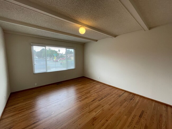 Building Photo - 4bd/2ba - Blossom Valley Home - Coming Soon!