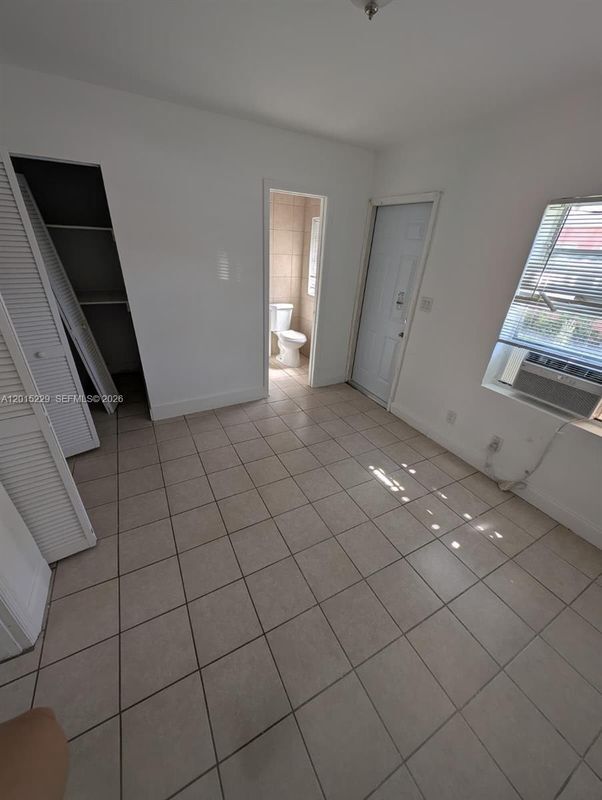 Foto del edificio - 2316 Madison St