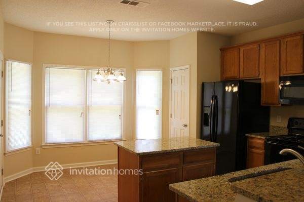 Foto del edificio - 3412 N Cook Rd