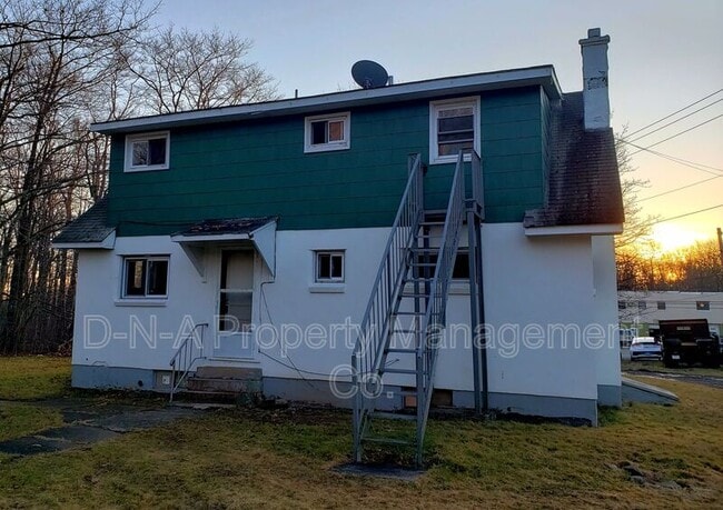 Building Photo - 112 Crow Path