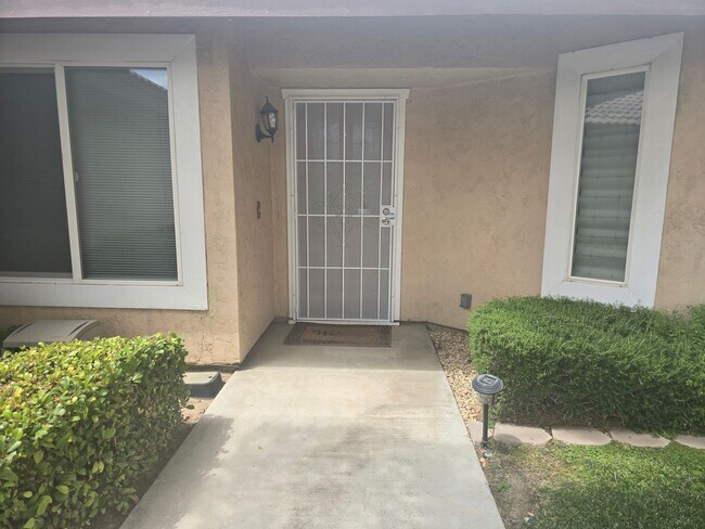 Building Photo - 418 Mt Baldy Cir