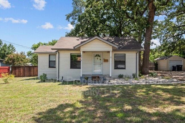 Photo - 7216 Church St House