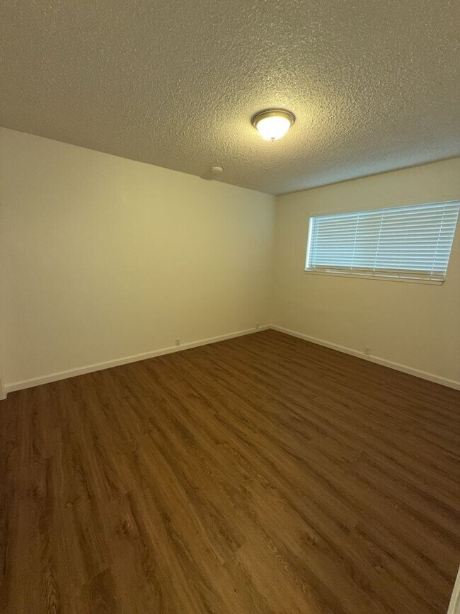 Foto del edificio - 615 Rancheria Dr