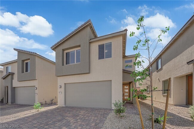 Building Photo - 10263 Estancia Hl St