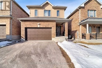 Building Photo - 10 Bedford Estates Cres
