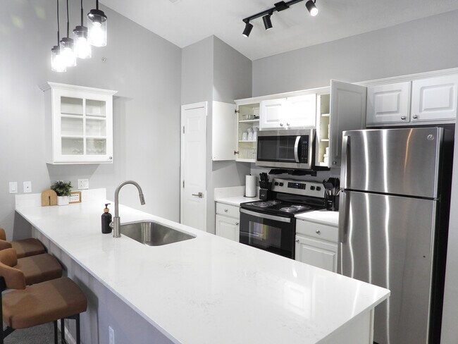 5212CD Furnished Conservatory - Preston Gardens
