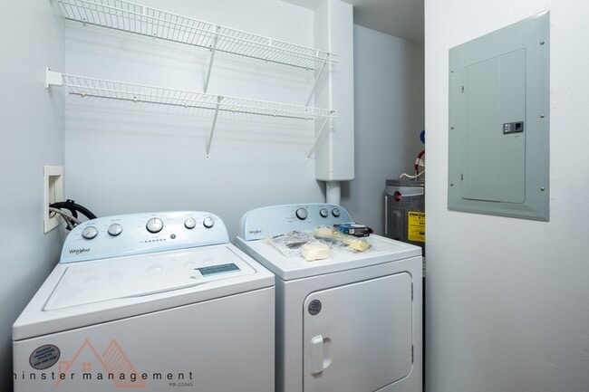 Building Photo - 91-6633-6633 Kapolei Pkwy