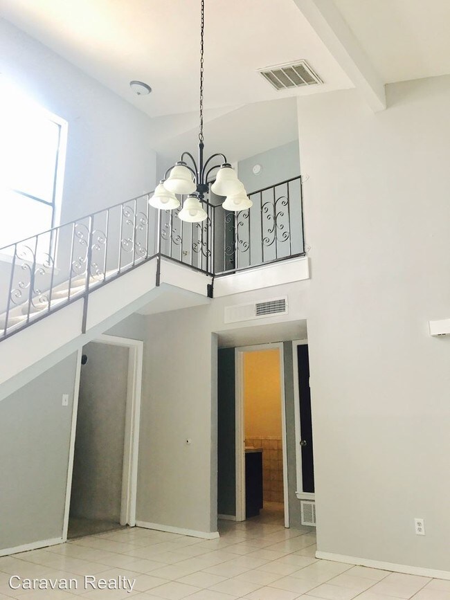 Building Photo - 10746 Fury Ln