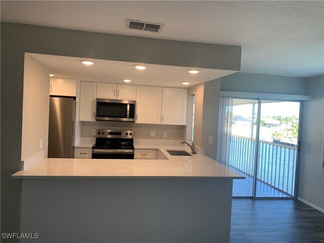 Foto del edificio - 429 SW 47th Terrace