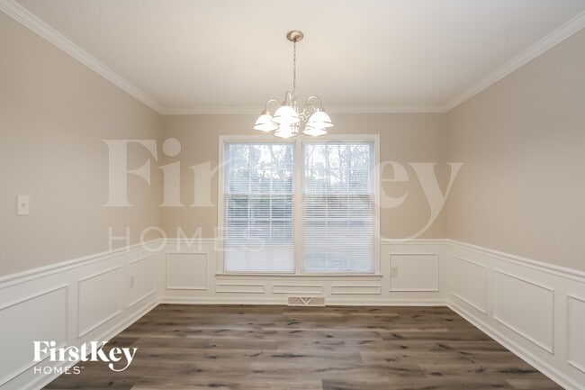 Building Photo - 8300 Nathanael Greene Ln