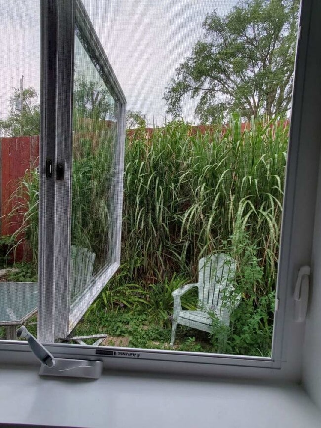 Building Photo - 100 Commercial St