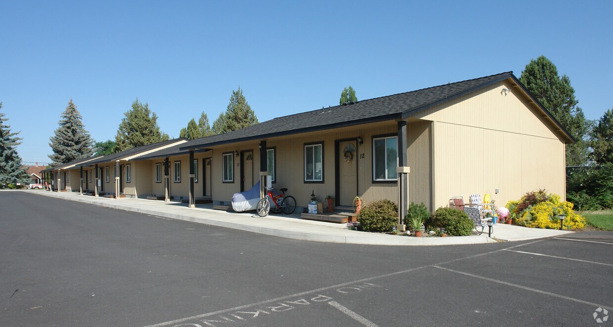Building Photo - 1152 SW 17th St