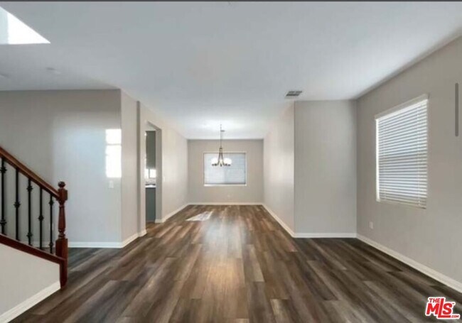Foto del edificio - 8823 Mora Ct