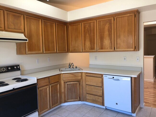 Building Photo - 3052 Springview Meadows Dr