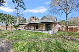 Building Photo - 23864 White Oak Ct