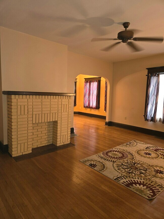 Foto del edificio - 140 Jefferson Ave