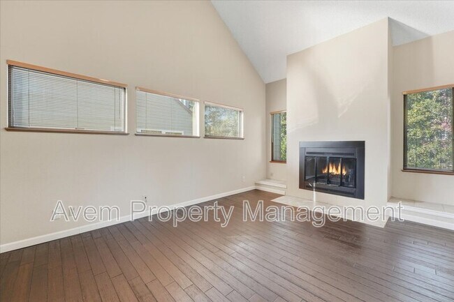Foto del edificio - 339 SE 146th Ave