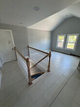 Building Photo - 41 Hobson Ave