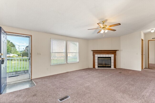 Foto del edificio - 158 Stone Henge Ln