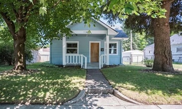 Building Photo - 1140 N 6th St