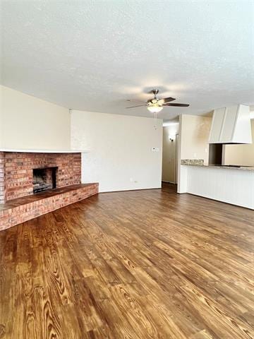 Building Photo - 7132 Nutmeg Ln