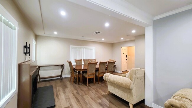 Foto del edificio - 2431 N Lamer St