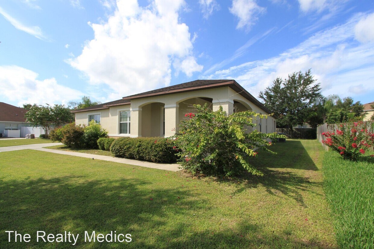 Foto principal - 4 br, 2 bath House - 2606 Grassmoor Loop