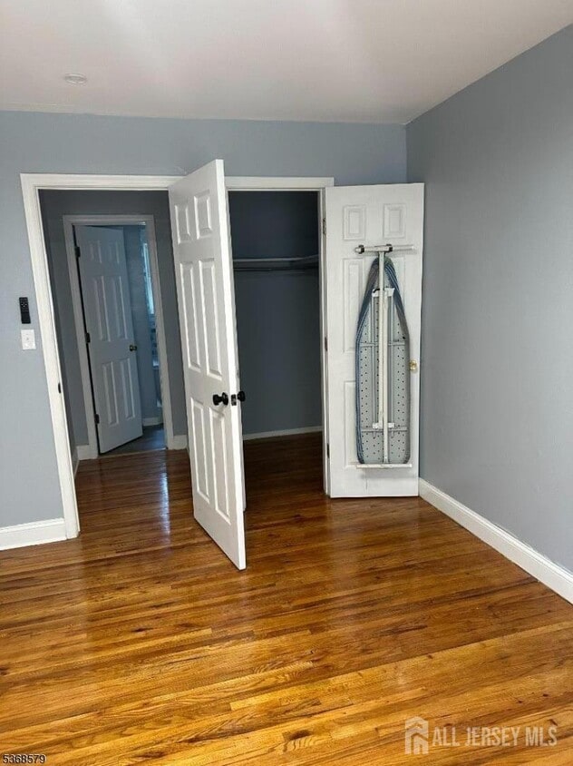 Building Photo - 12A Gramercy Gardens Pl