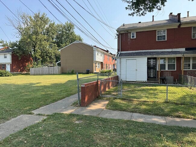 Foto del edificio - 3405 Chauncey Ave