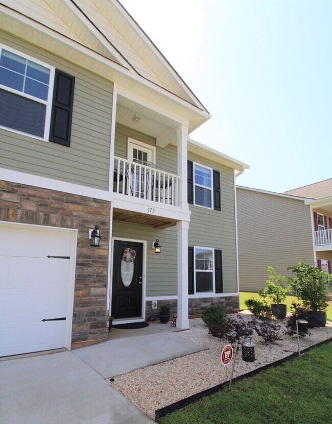 Foto del edificio - 175 Whitetail Cir