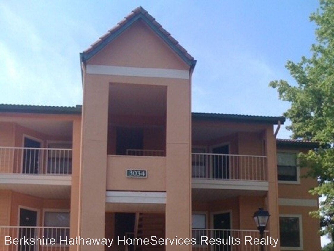 Primary Photo - 3034 Parkway Blvd