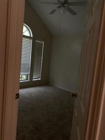 Foto del edificio - 1636 Ariel Dr