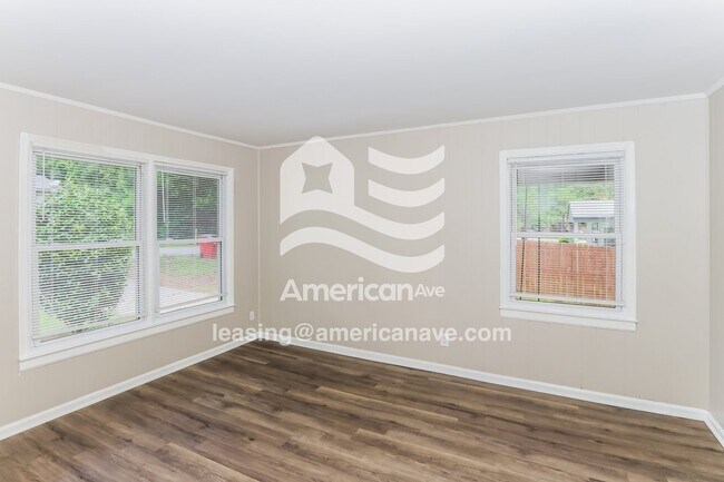 Foto del edificio - 2937 Holly Bluff Rd